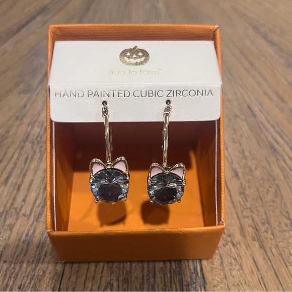 True To Form Jewelry - Pink Blue CZ Cat Hoop Earrings Gold Tone Metal Halloween Jewelry for Adults NIB